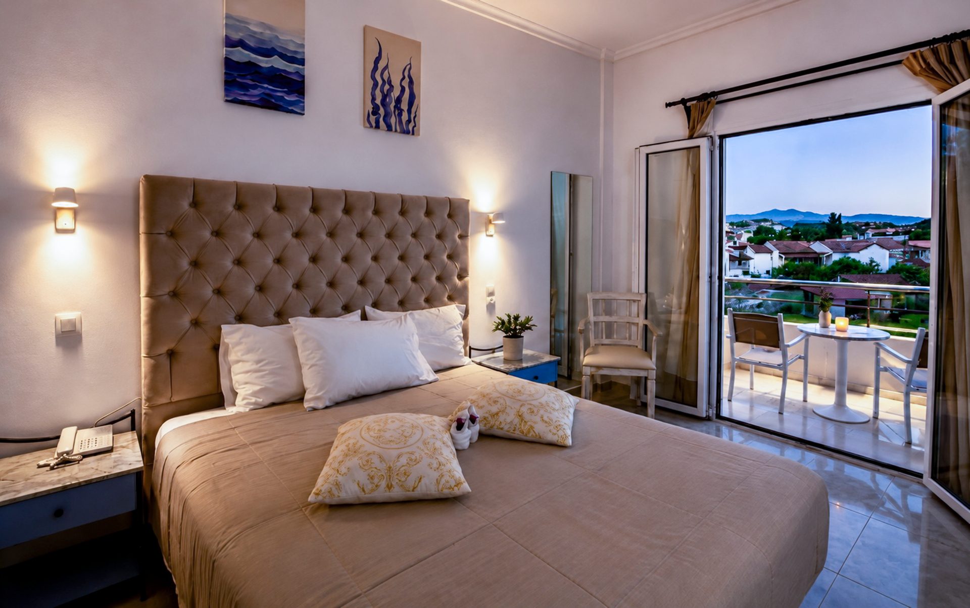 Comfort Mountain & Garden View Room